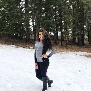 Meet your Posher, Briana